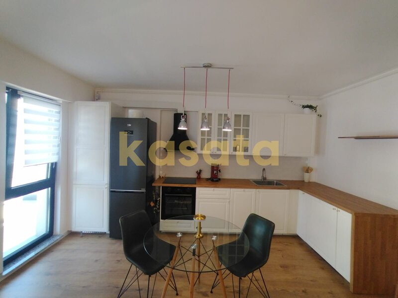 Studio mobilat de inchiriat | Ivory | Balcon