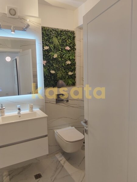 Studio mobilat de inchiriat | Ivory | Balcon